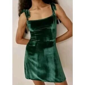 House of Harlow Velvet Mini Dress Medium Green Tie Shoulder Holiday cocktail